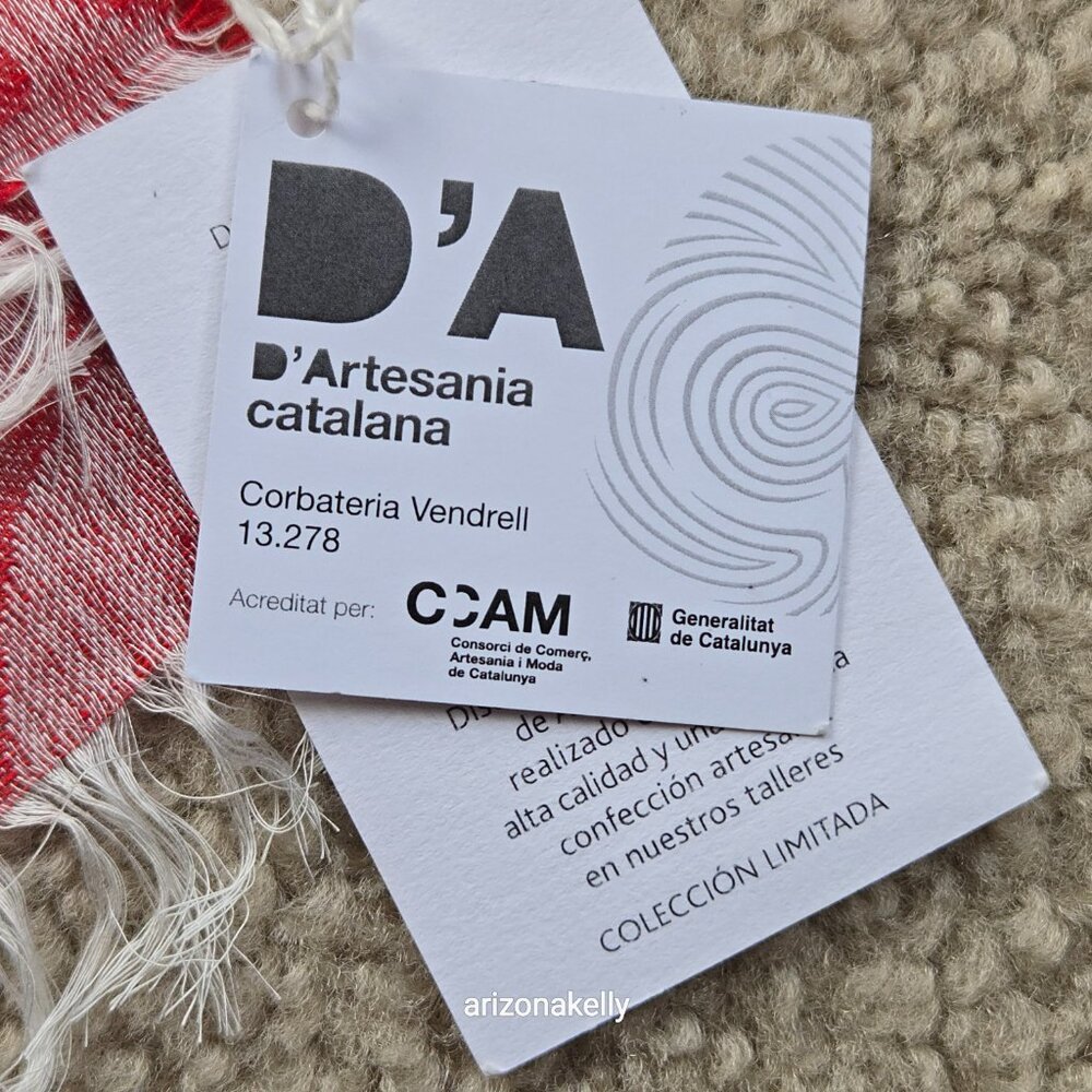 NWT Linen Scarf Gaudí Barcelona Spain Architect--Diagonal Prestige Limited Editi - Picture 2 of 12